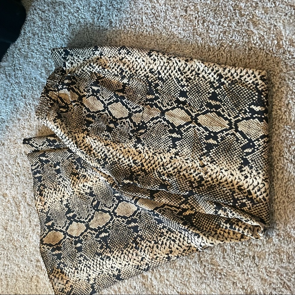 Zara Flare Snakeskin Pants | M